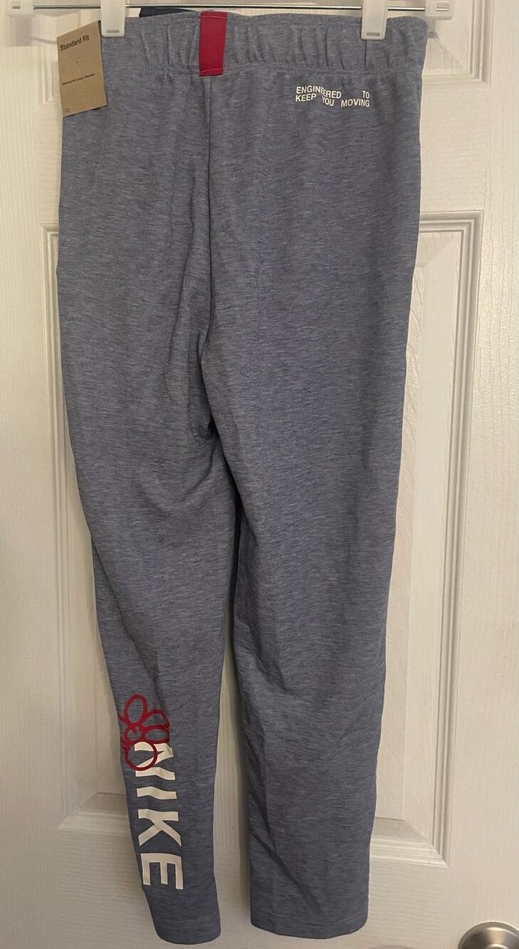 Nike Dri-Fit Activewear in lightweight Heather gray cotton joggers/workout, A41